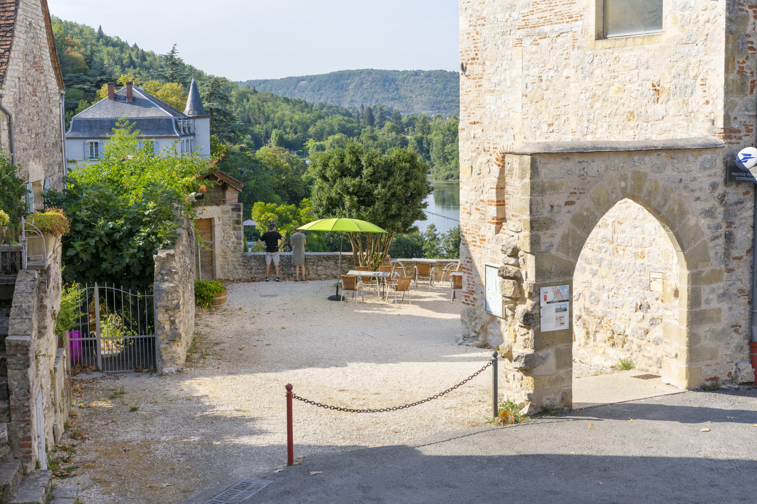 Albas la Jolie Point de vue Ancien Château Lot Occitanie France